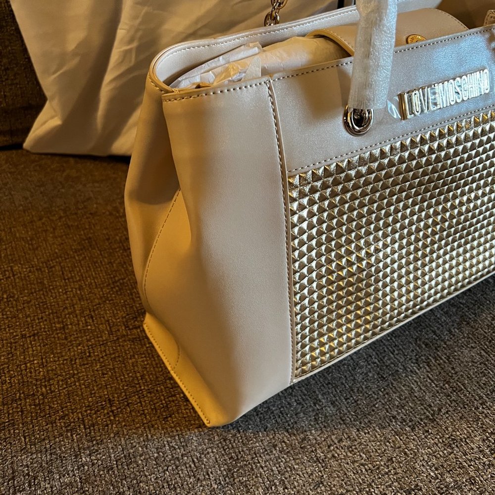 Moschino Hangbag - Picture 4 of 7